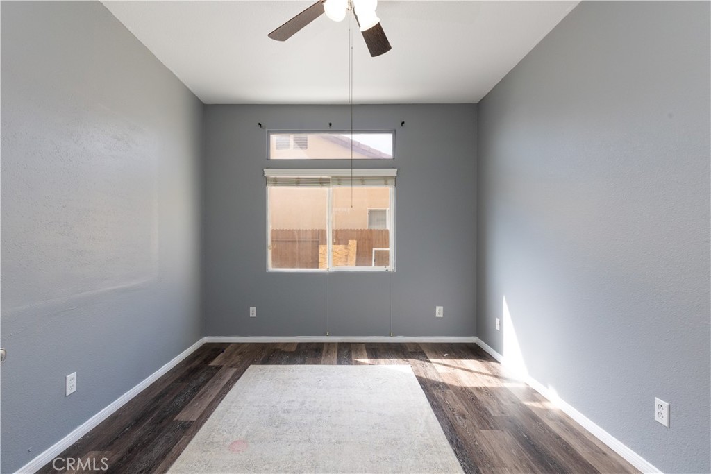 8953 Glenwood Avenue