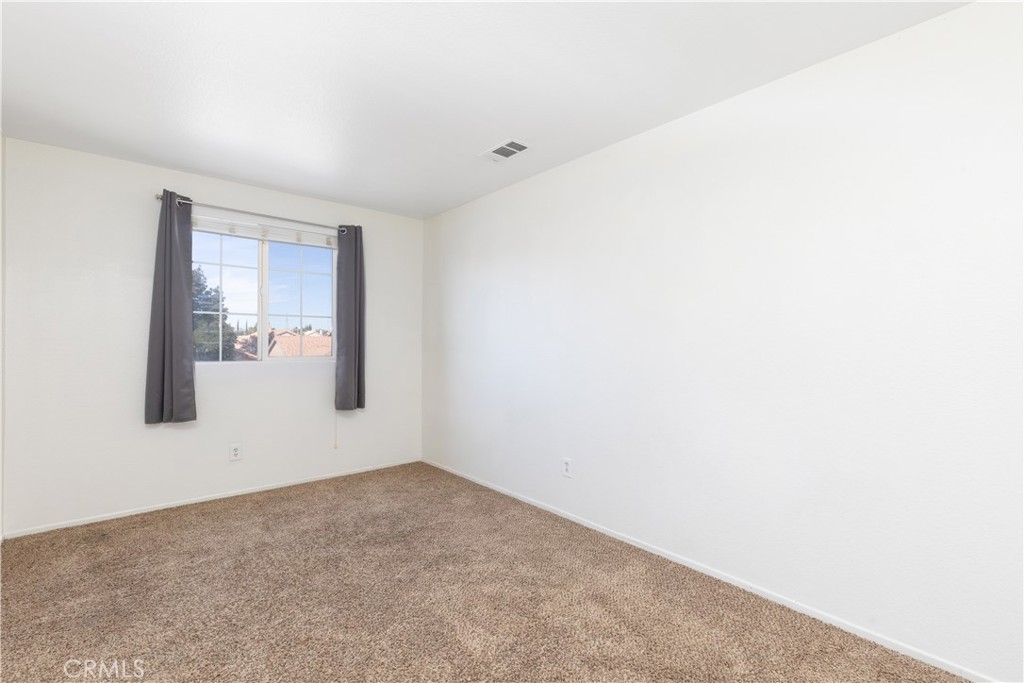 8953 Glenwood Avenue