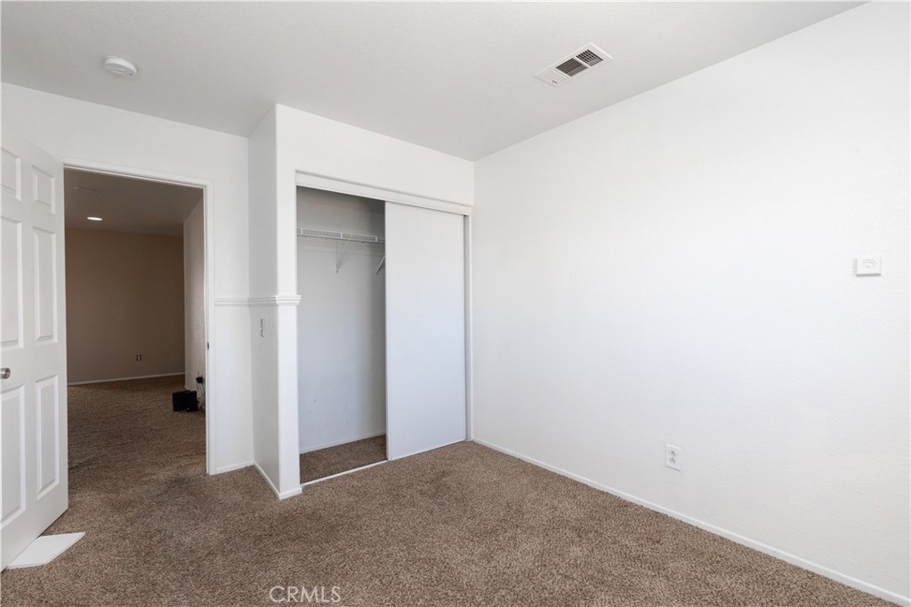 8953 Glenwood Avenue