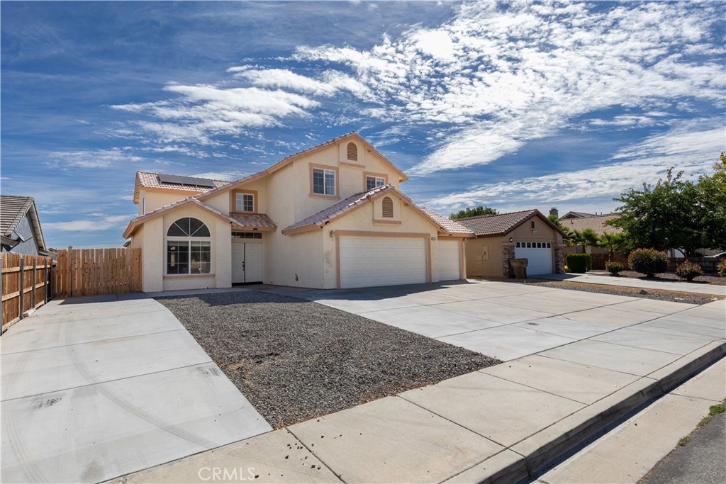 8953 Glenwood Avenue