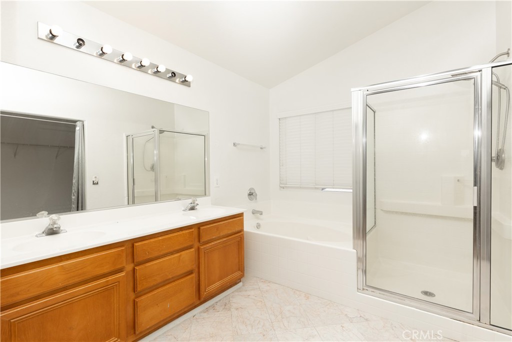 8953 Glenwood Avenue