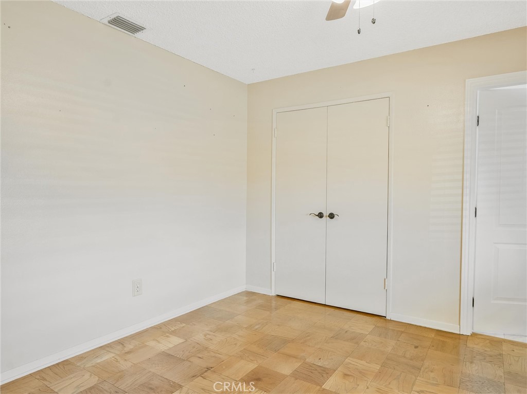 1005 Folkstone Avenue