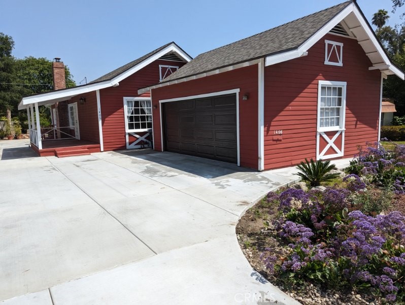 1406 N Arroyo Boulevard