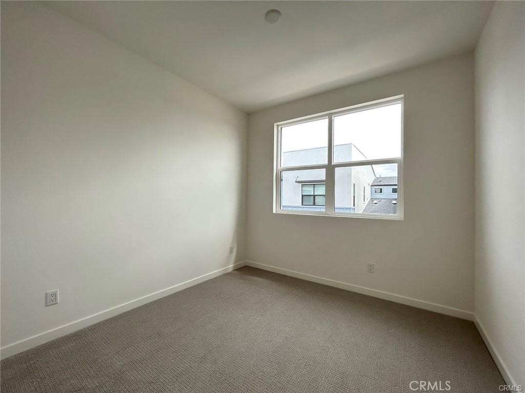 4061 E Luna Paseo #28