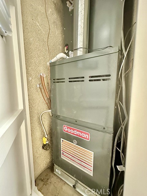 968 N Feather Avenue