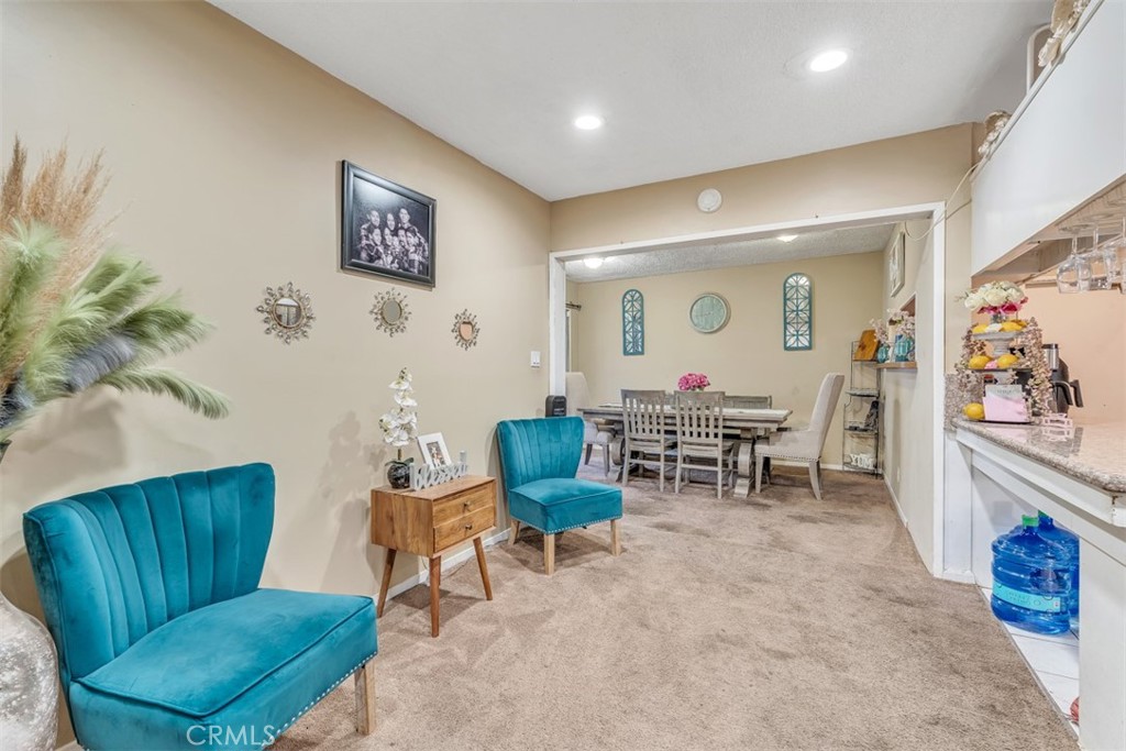 1890 College View Drive