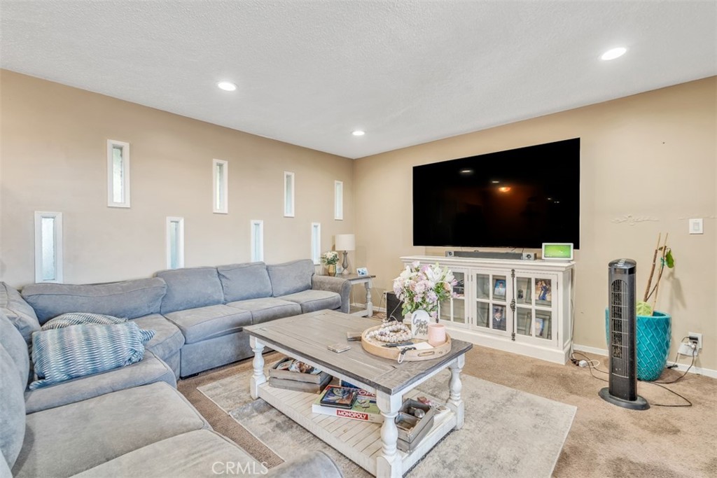 1890 College View Drive