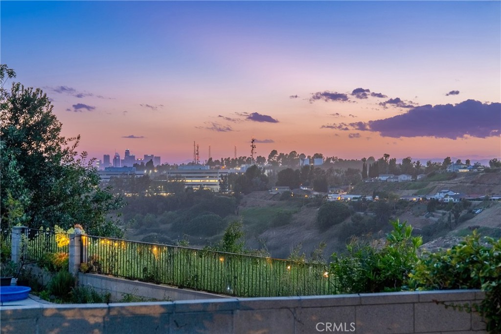 979 Ridgecrest Street