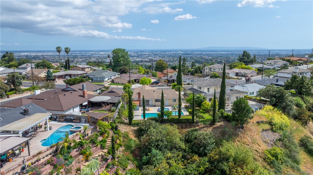 979 Ridgecrest Street