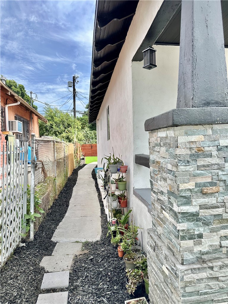 160 W 48th Street