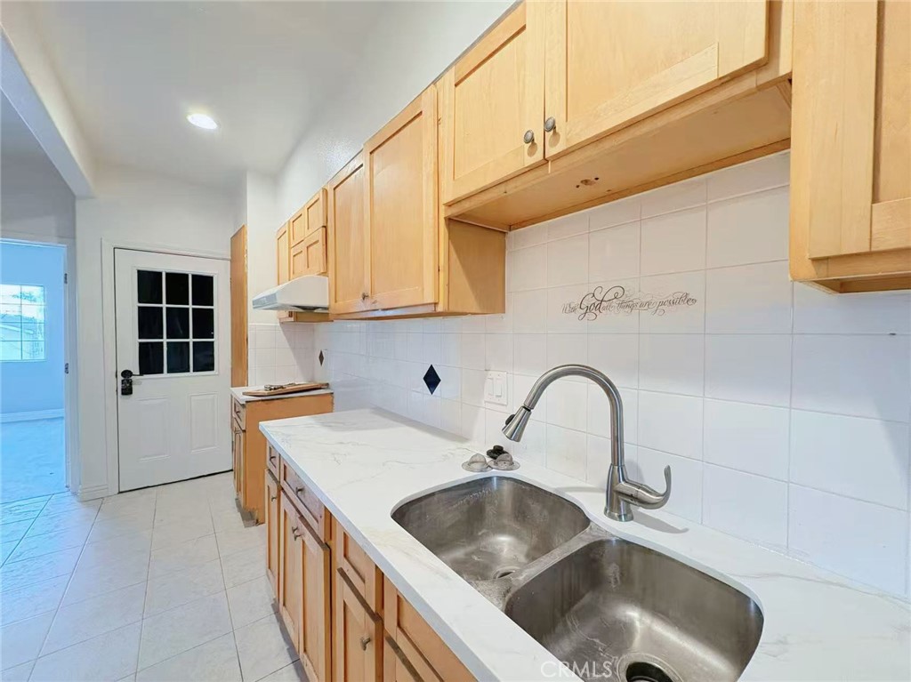 709 Harding Ave 1/2