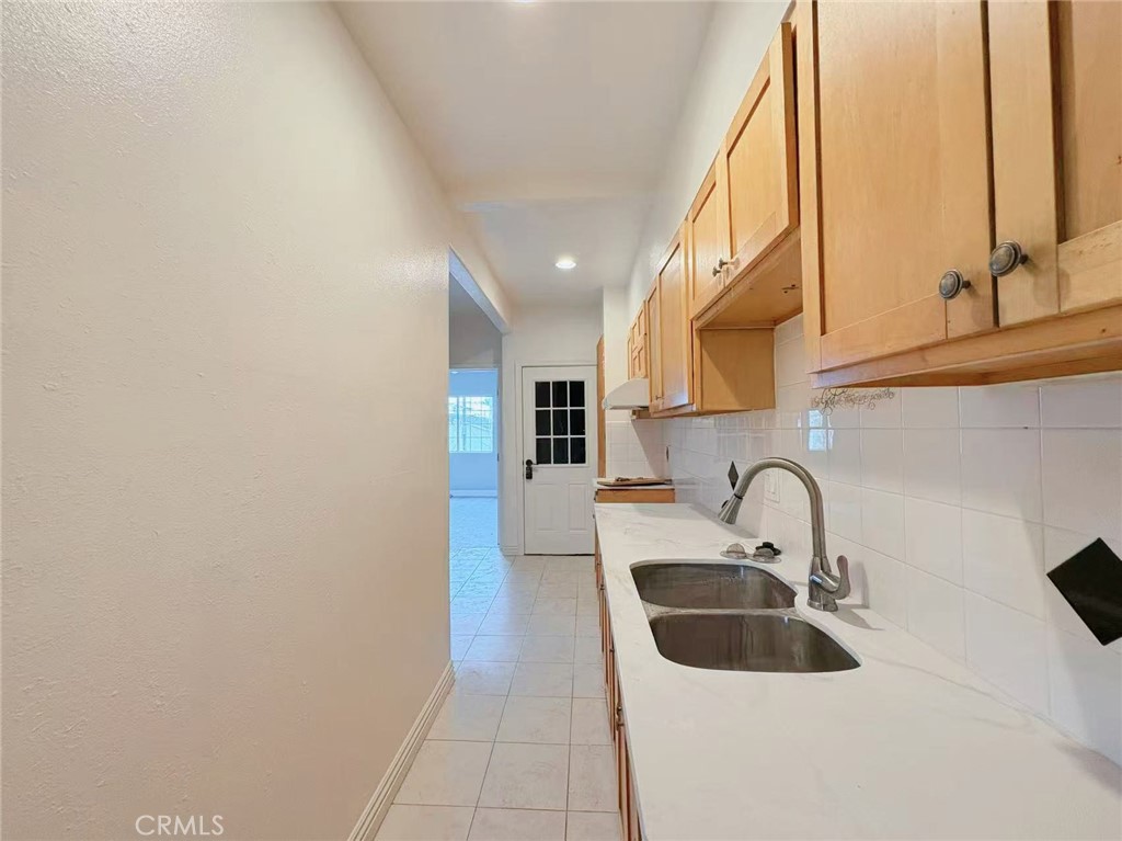709 Harding Ave 1/2