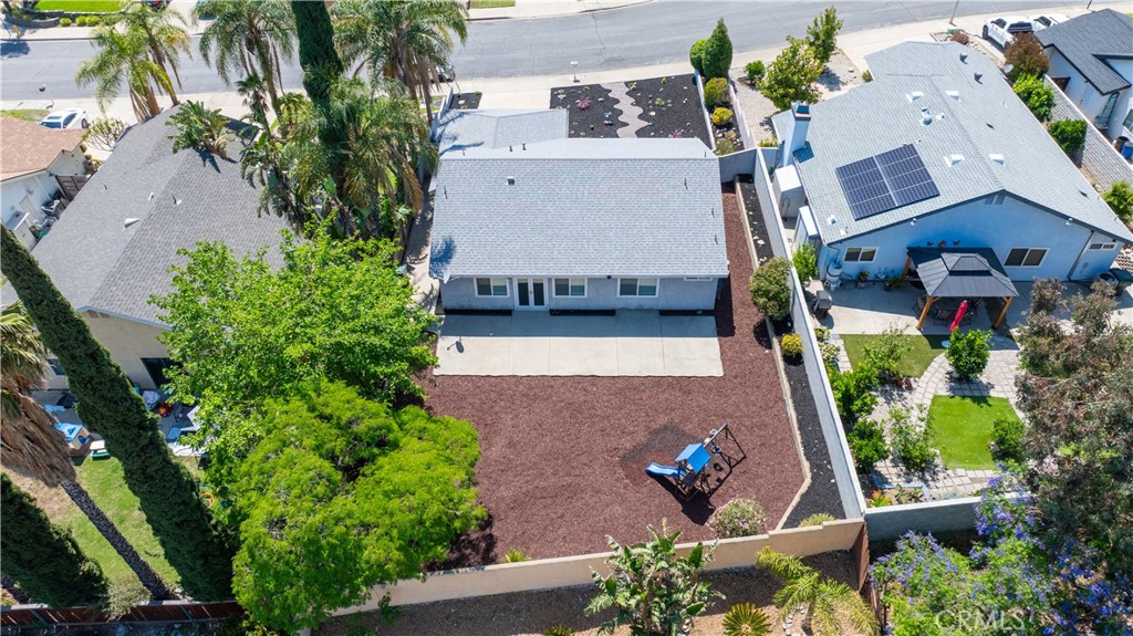 6597 Kinlock Avenue