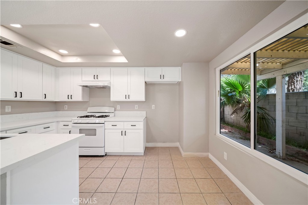 15965 Peach Tree Lane