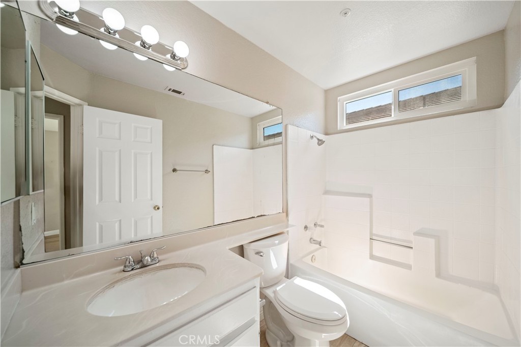 15965 Peach Tree Lane