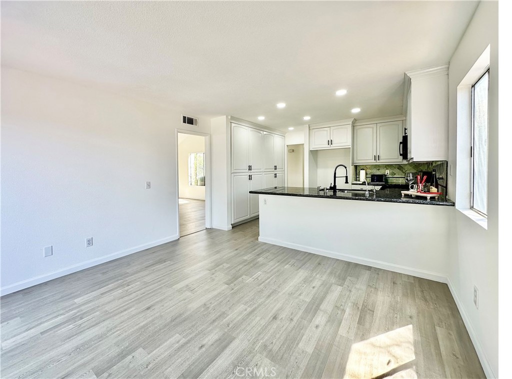2568 Highgate Court