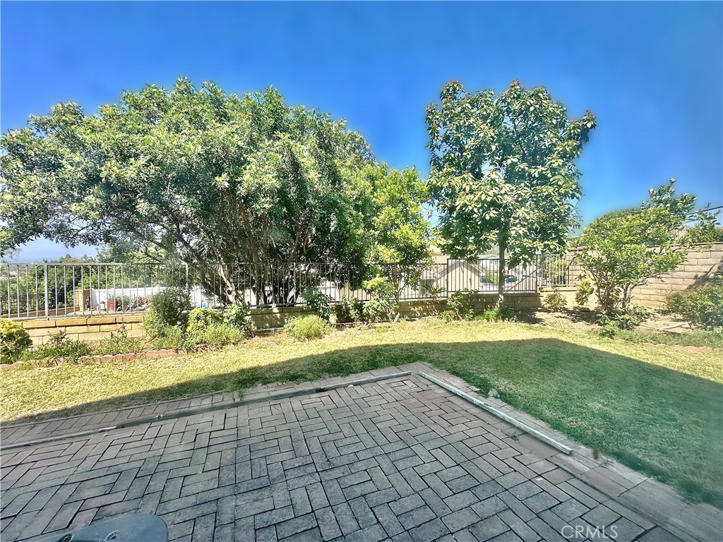 2568 Highgate Court
