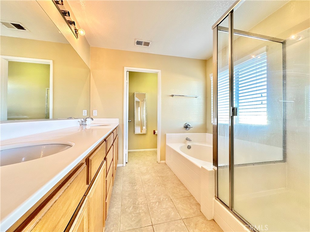 14773 Delicious Street