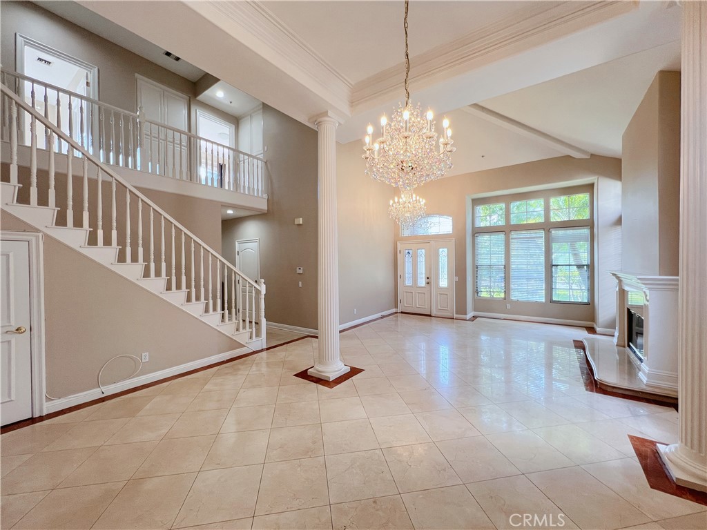 339 E Floral Avenue
