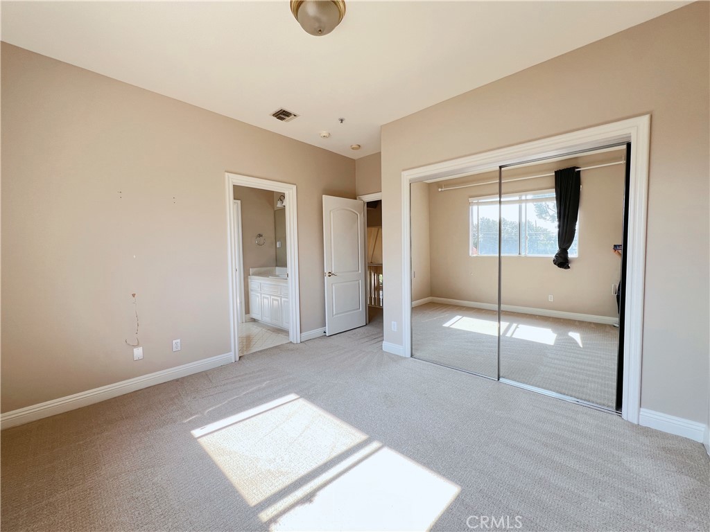 339 E Floral Avenue