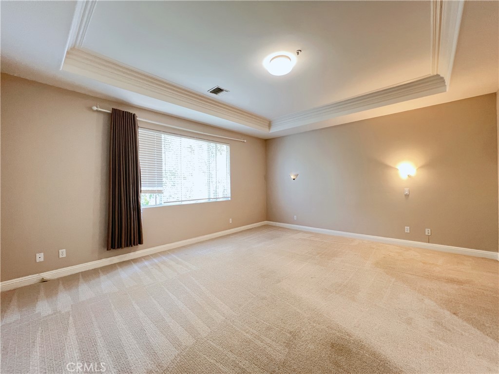 339 E Floral Avenue