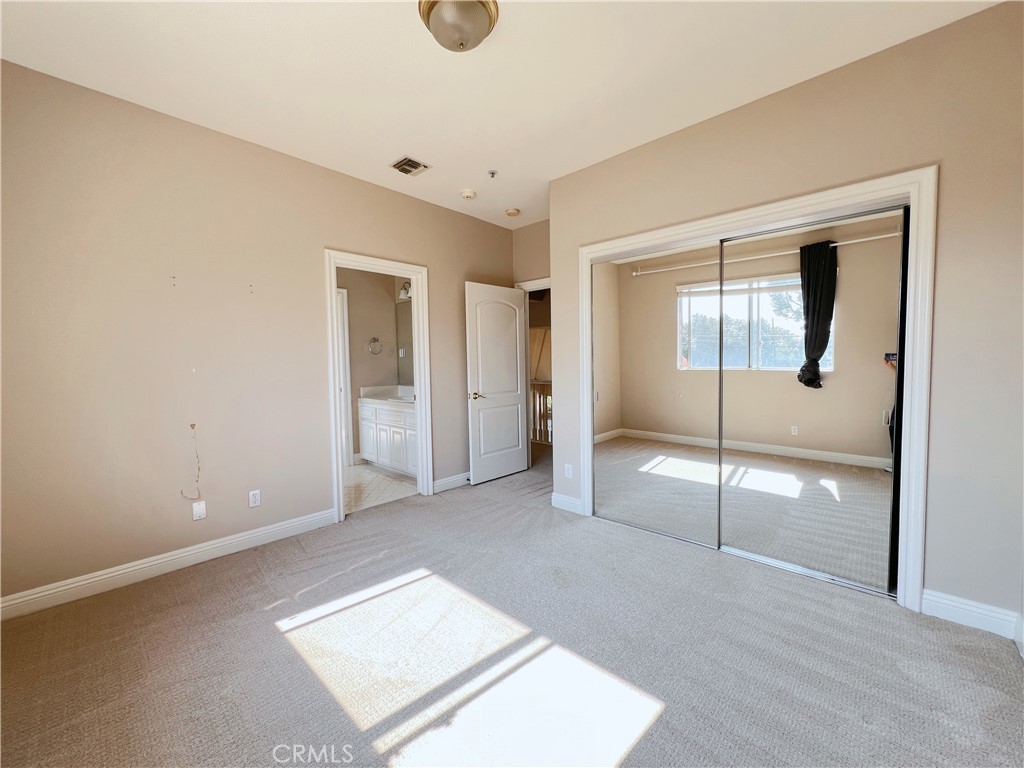 339 E Floral Avenue