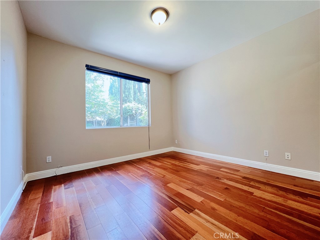 339 E Floral Avenue