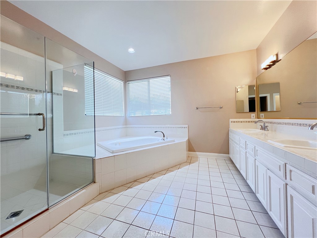 339 E Floral Avenue