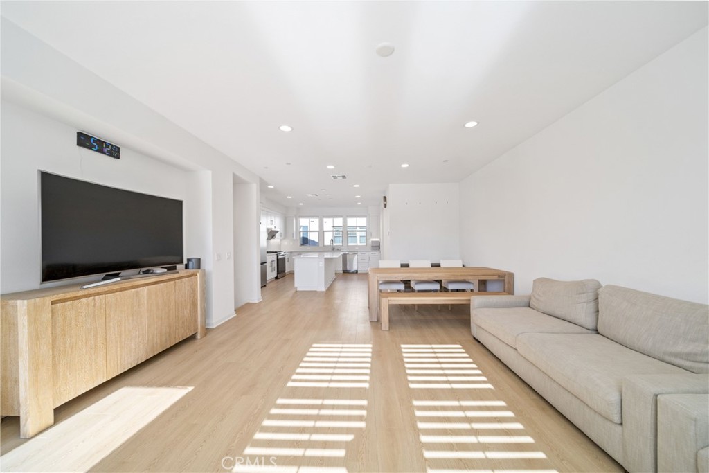 207 Colby Circle