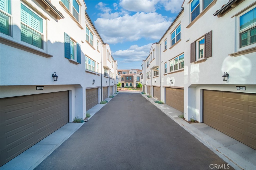 207 Colby Circle