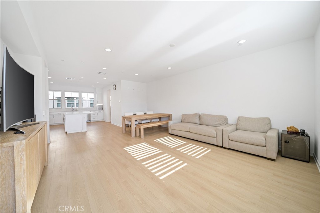 207 Colby Circle