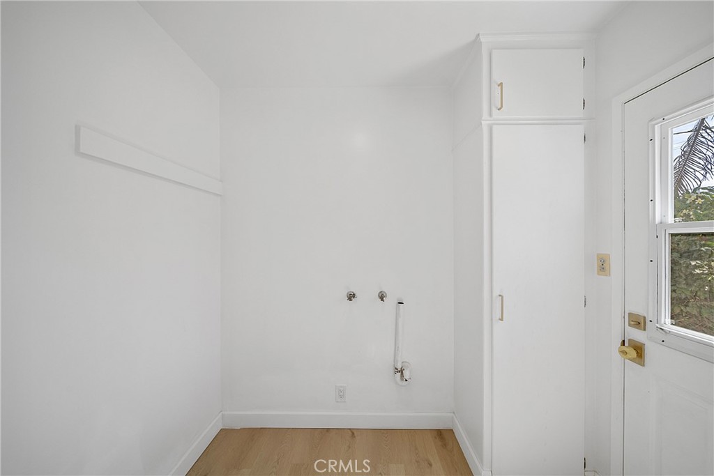 360 S Greengrove Drive