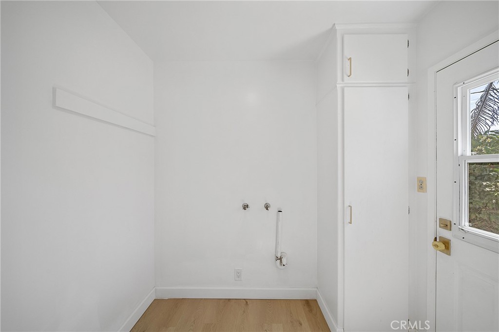 360 S Greengrove Drive