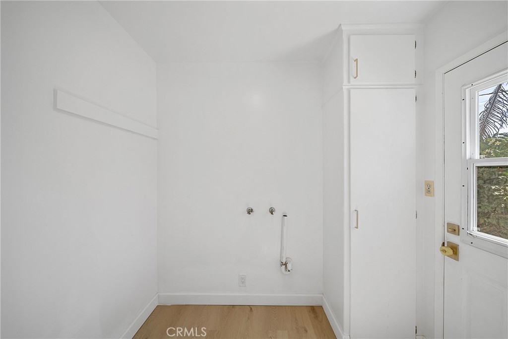 360 S Greengrove Drive