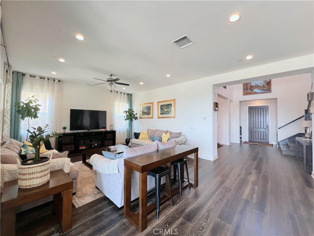 2408 E Kern River Lane