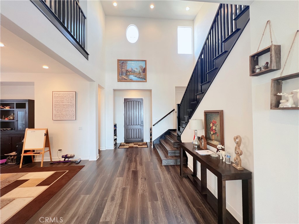 2408 E Kern River Lane