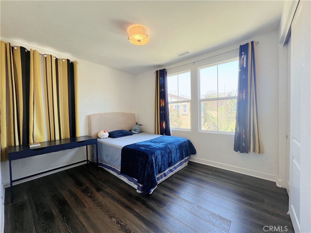 2408 E Kern River Lane