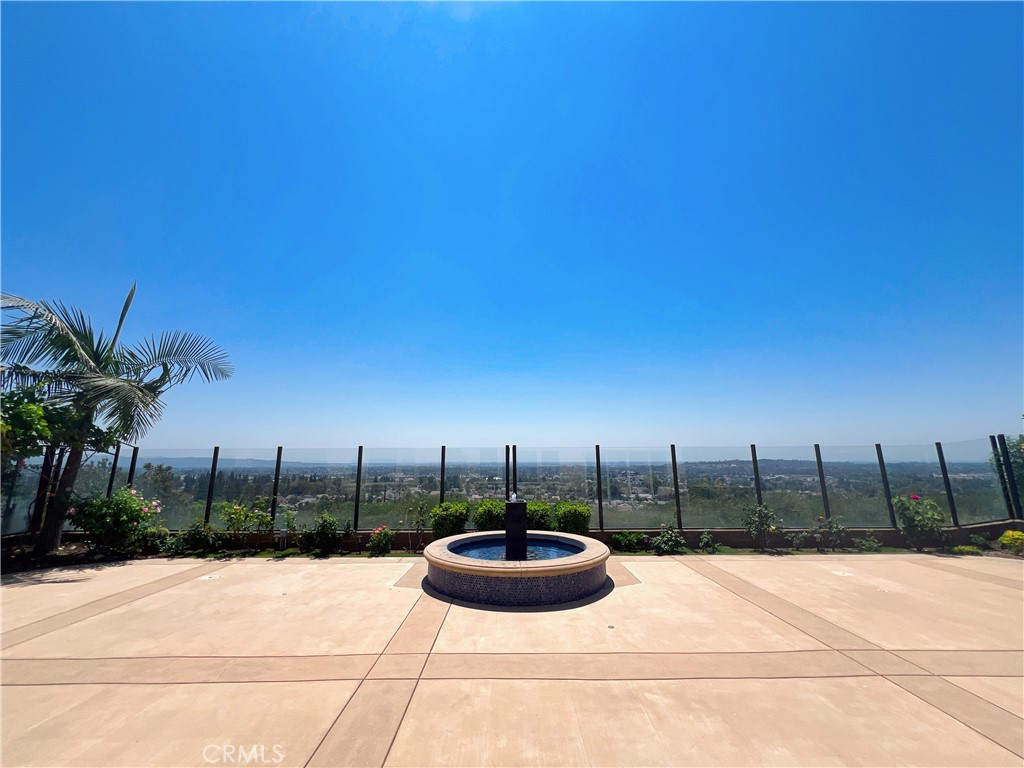 2408 E Kern River Lane