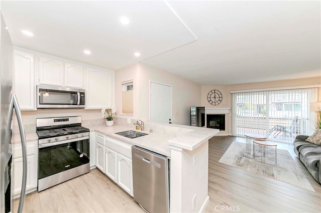 6061 Terrace Lane 43