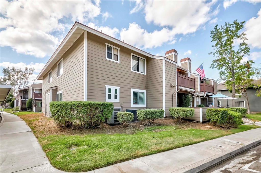 6061 Terrace Lane 43