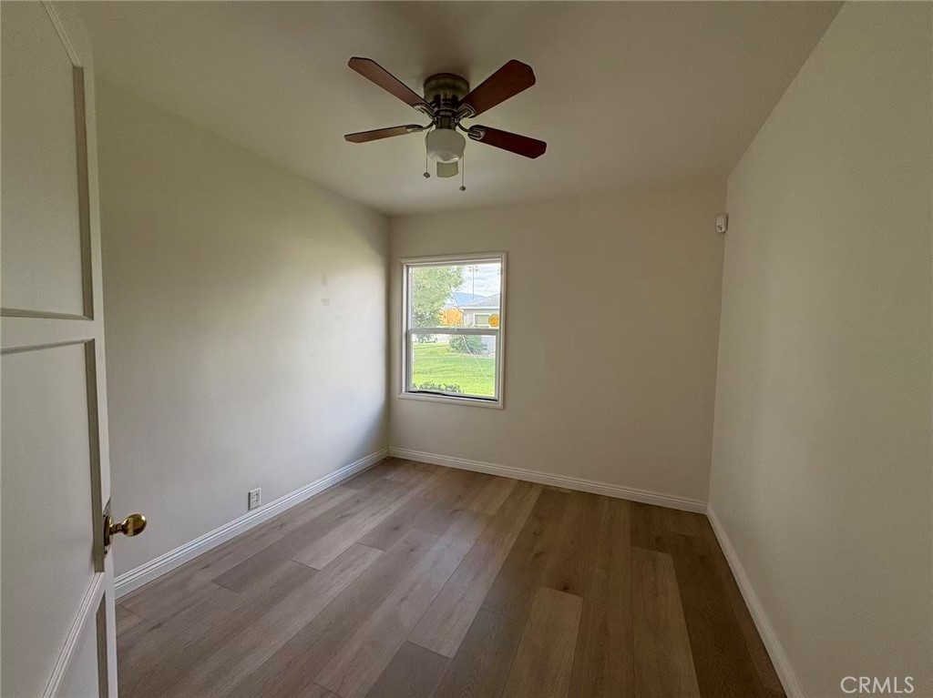 8573 Bennett Ave 8575/8579