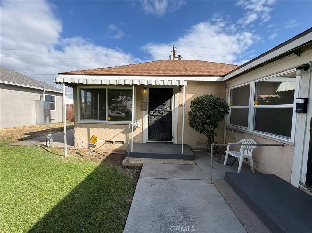 8573 Bennett Ave 8575/8579