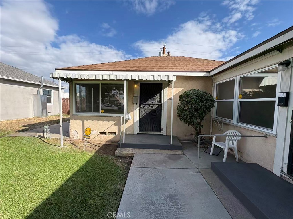 8573 Bennett Ave 8575/8579