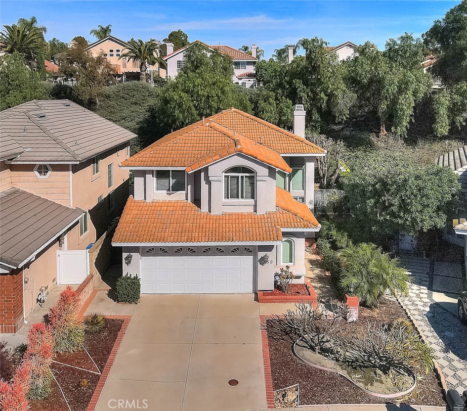 2350 Lake Terrace
