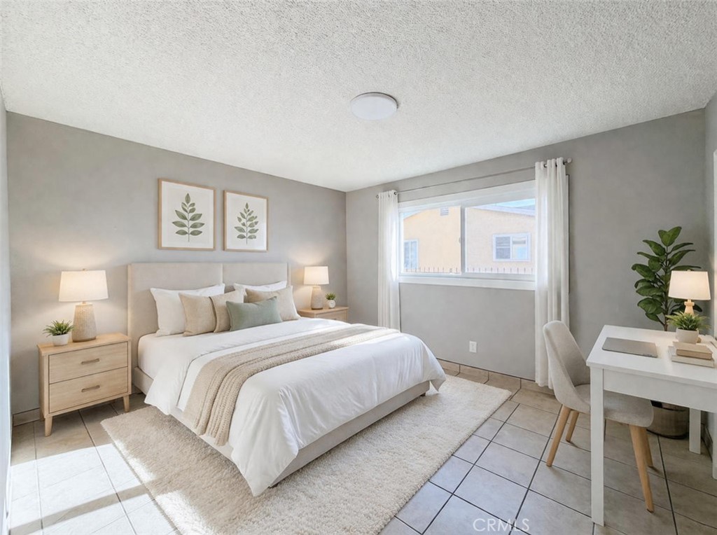 623 Leonard 1/2