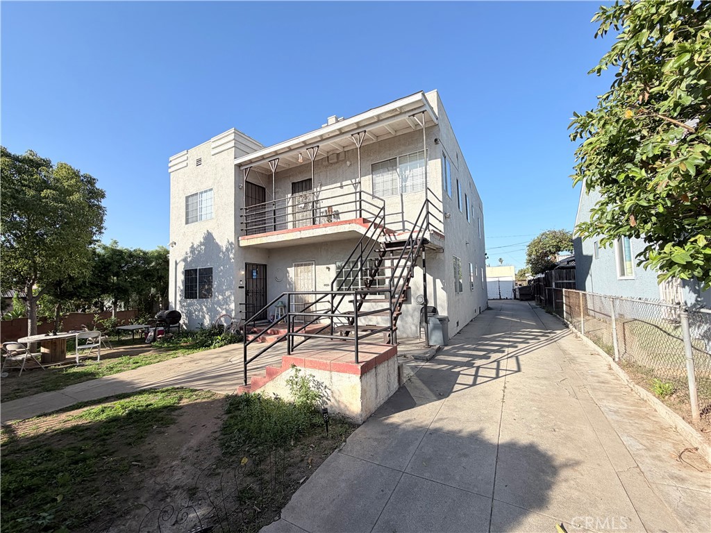 707 Harding Ave