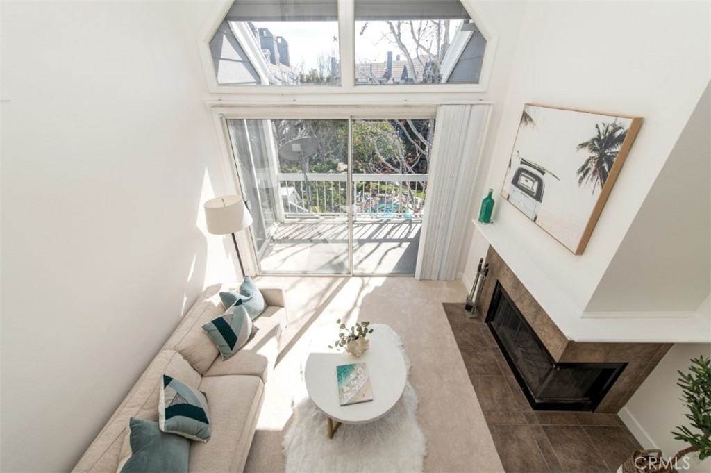 20301 Bluffside Circle D401