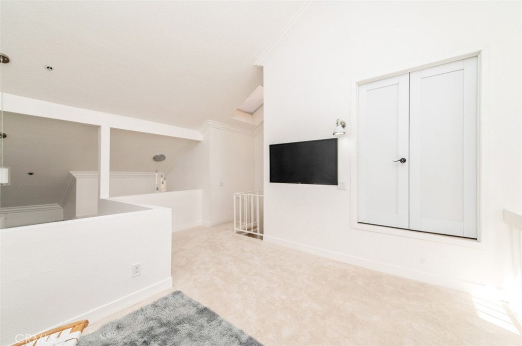 20301 Bluffside Circle D401