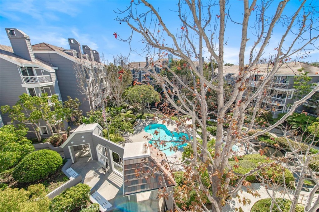 20301 Bluffside Circle D401