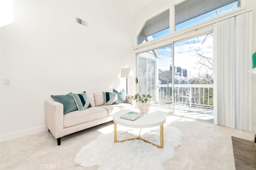 20301 Bluffside Circle D401